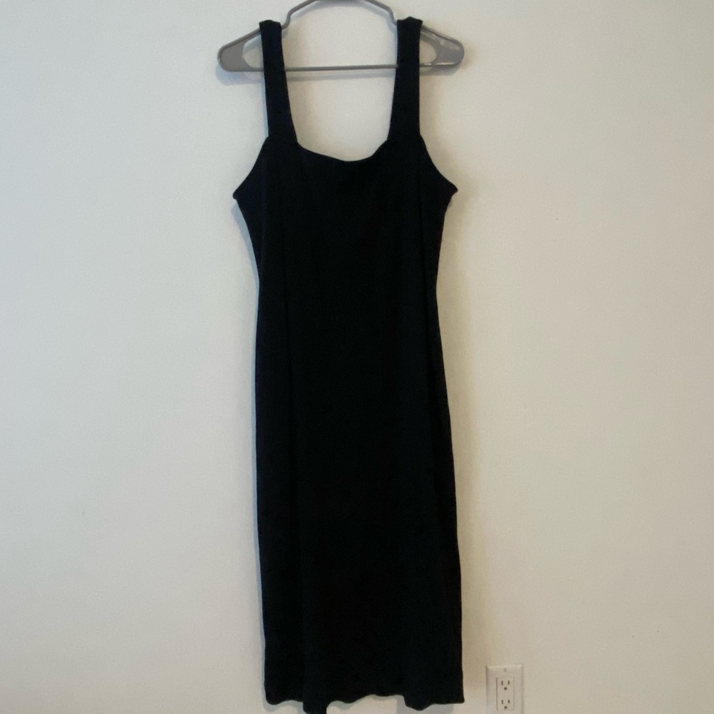 Matching set: Old Navy 2XL black rib knit sweater and midi dress